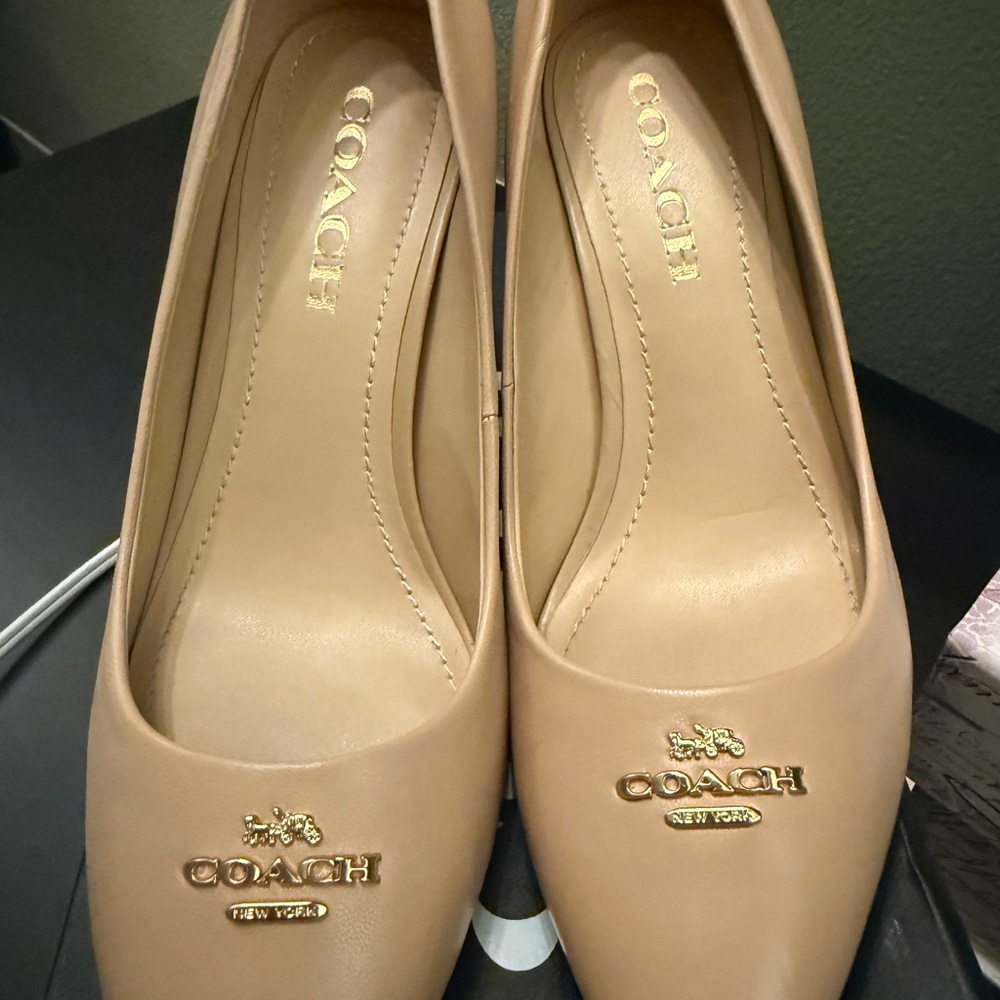 Coach Tan Leather Heels Classic Pumps ALYCE
